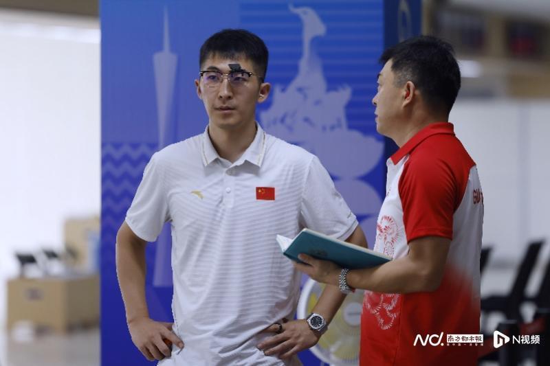 老将李越宏, dIF, 冠军刘宇坤 老将李越宏, dIF, 冠军刘宇坤